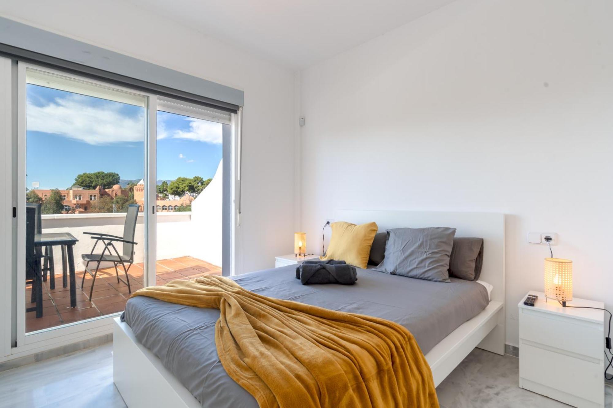 Luxury Apartments Marbella Cabopino Екстер'єр фото